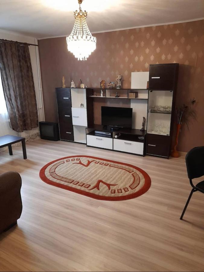 Ploiesti Ultracentral !!! Apartment Екстериор снимка